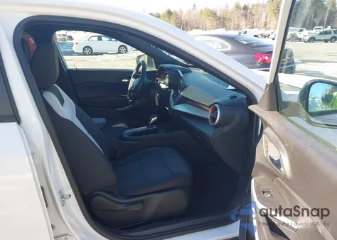 2024 Chevrolet Trax Fwd 1Rs from USA, damaged, VIN KL77LGE21RC042257